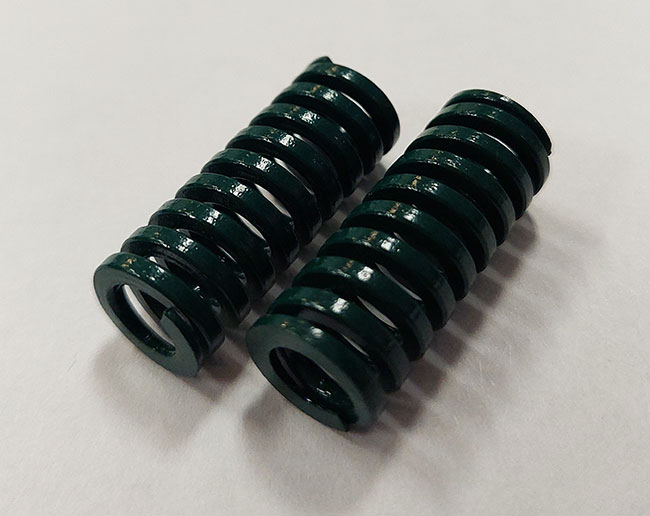 (image for) 1:4 YAK Main Gear Spring Upgrade
